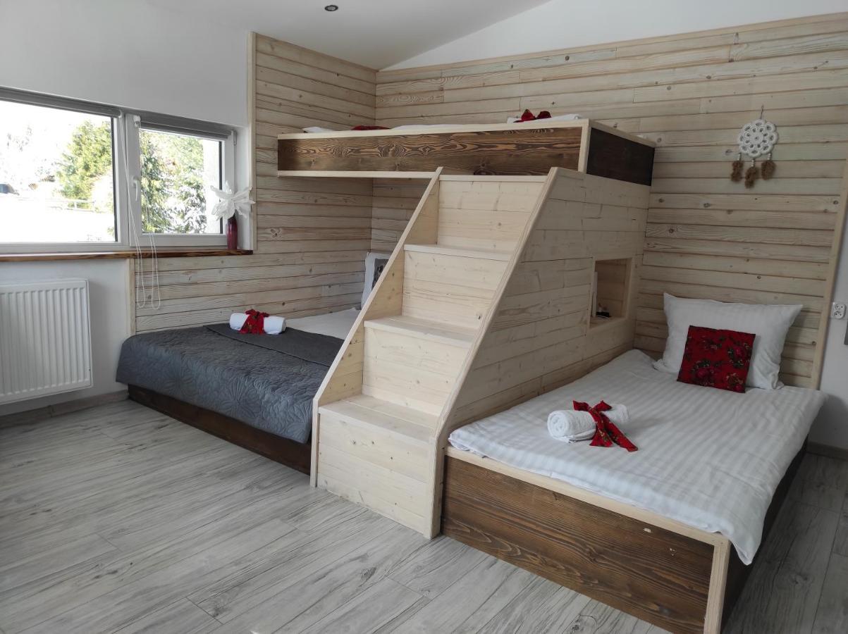 שצ'צ'ירק Beskidzka Guest House מראה חיצוני תמונה