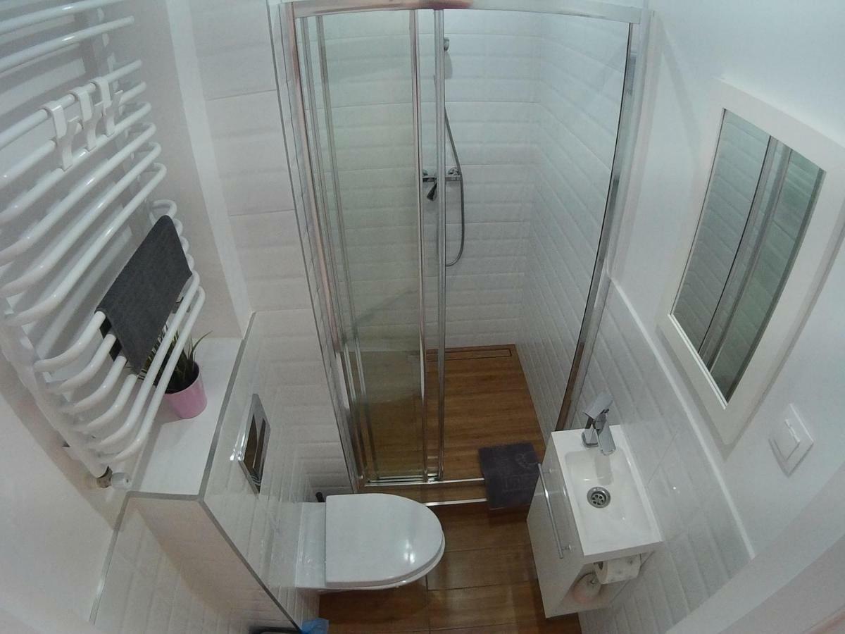 שצ'צ'ירק Beskidzka Guest House מראה חיצוני תמונה